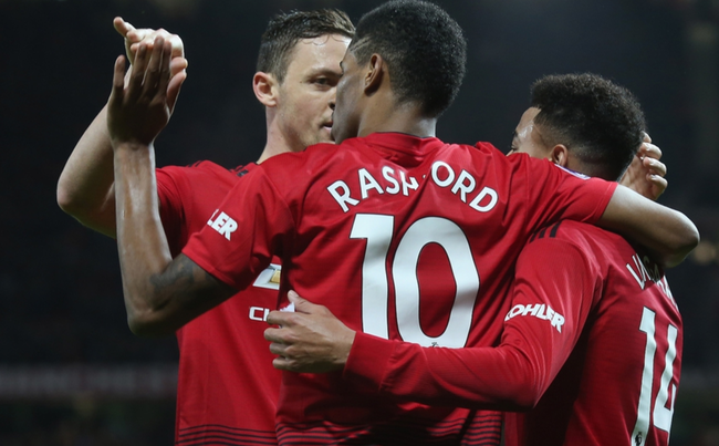 因此在与巴 因此在与巴